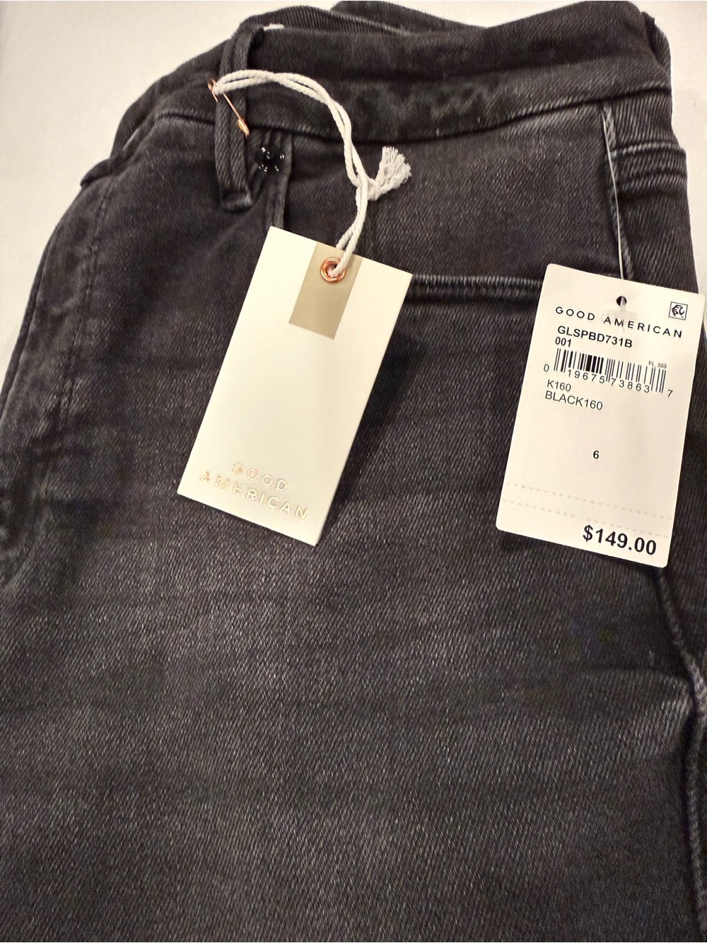 Good American Black Skinny Jeans - Picture 9 of 10